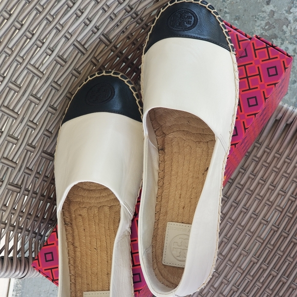 Sold Out!!! Tory Burch Color Block Flat Espadrille - Picture 3 of 15